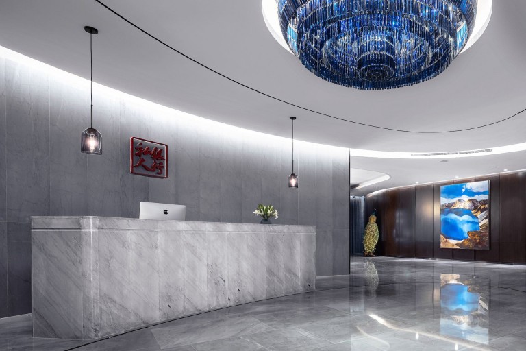 寿宁办公场所装修墙面可以使用大理石材料吗？